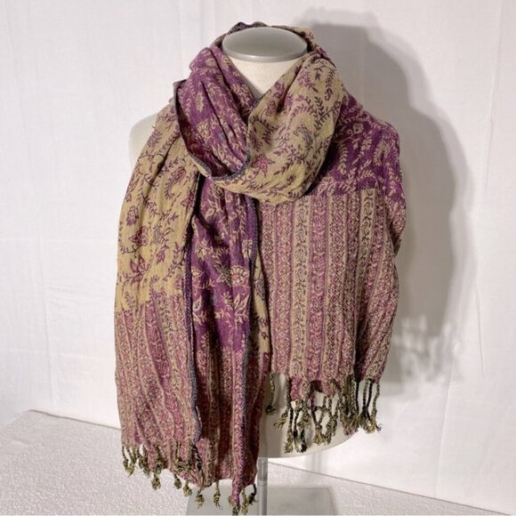 5/$25 Vintage Burgundy Tan Paisley Wrap Scarf With Fringe - Picture 1 of 13